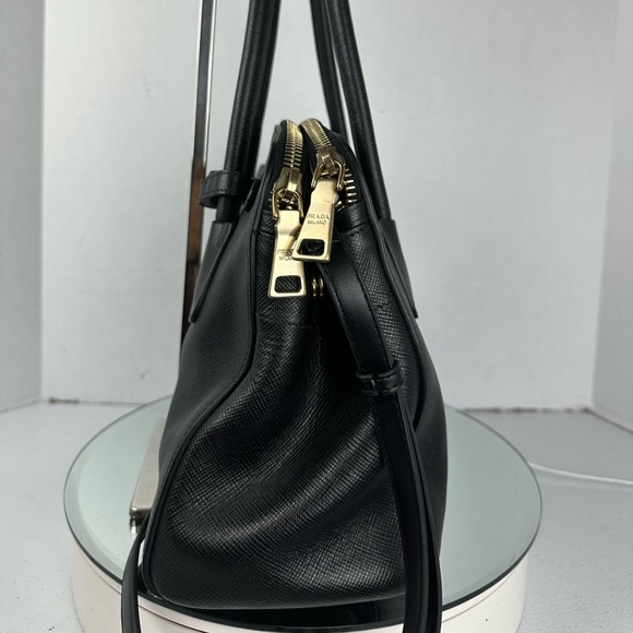 PRADA LEATHER 2-WAY GALLERIA SATCHEL BLK - Picture 5 of 16